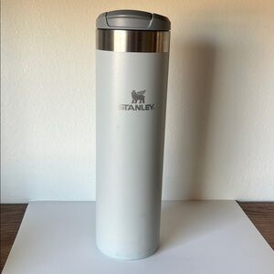 STANLEY The Aerolight TRANSIT BOTTLE 20 oz
